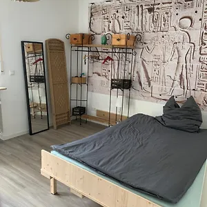  Apartment Naturnah Und Schnell Zentral Strassenbahn Naehe Deutschland